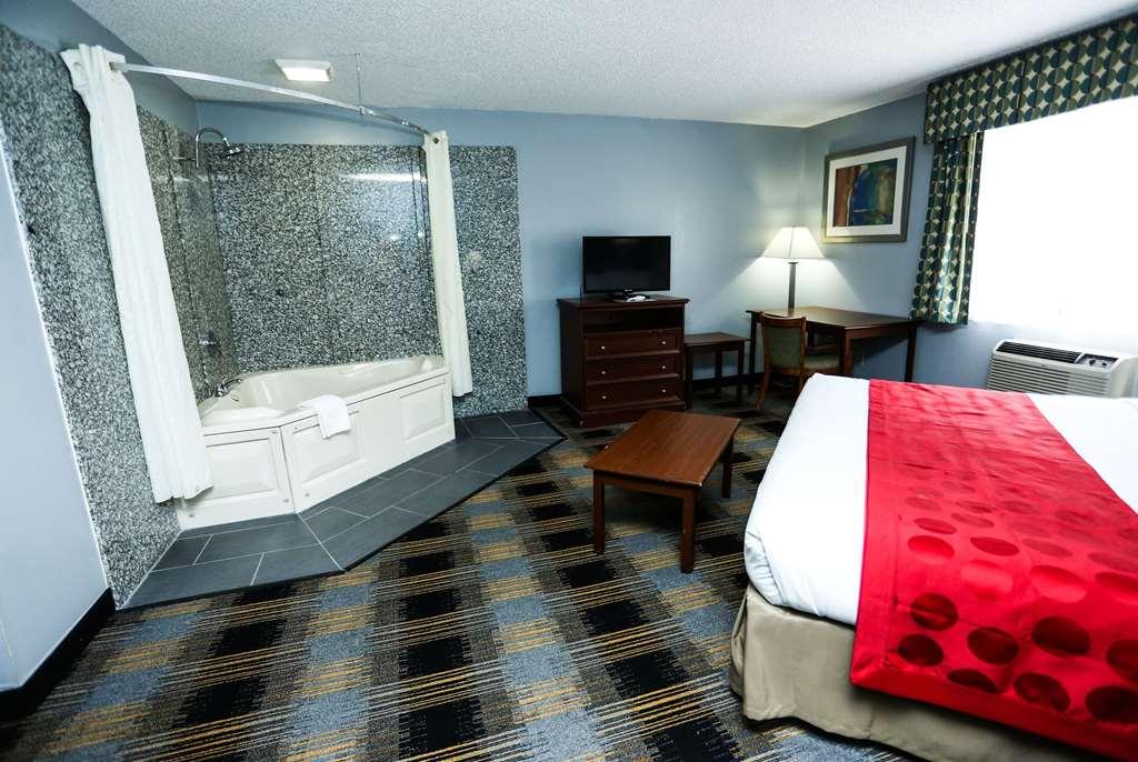 Super 8 By Wyndham Villa Rica Room photo